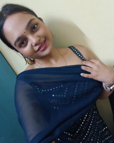 Call Girls in Akbarpur