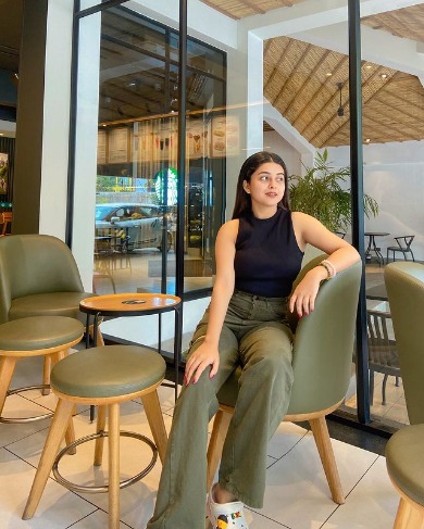 Call Girls service in Akbarpur